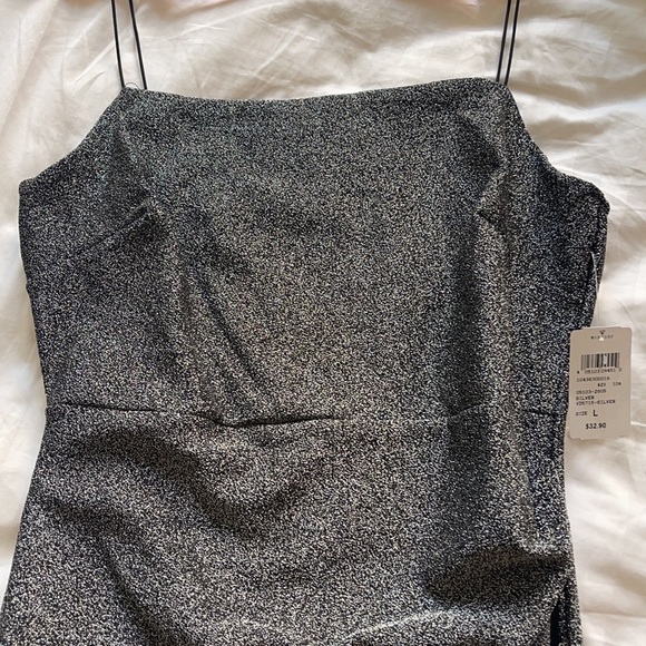 Silver dress - Picture 3 of 4